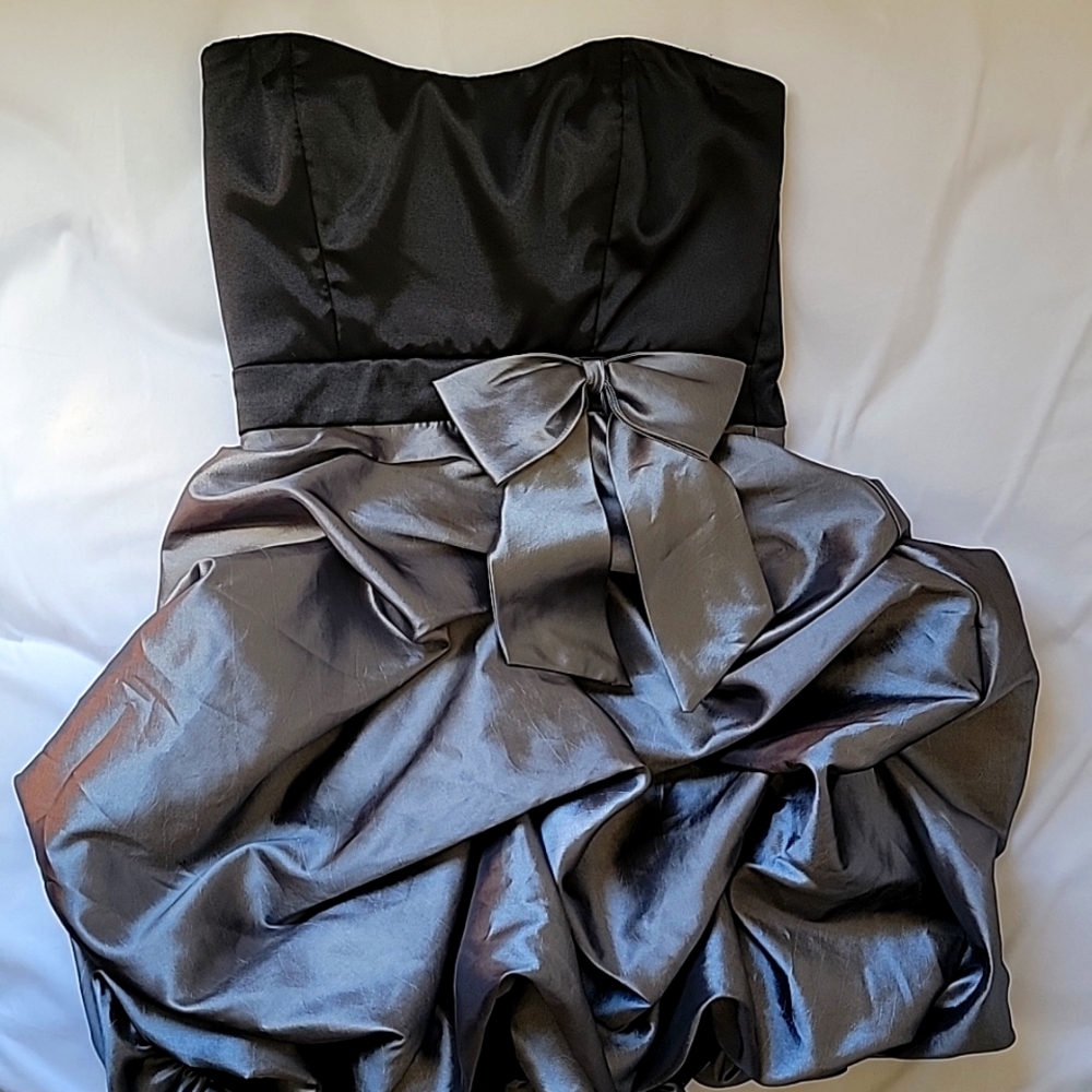 Strapless Satin Balloon Bubble Hem Short Mini  Dress Two Tone Ribbon Detail